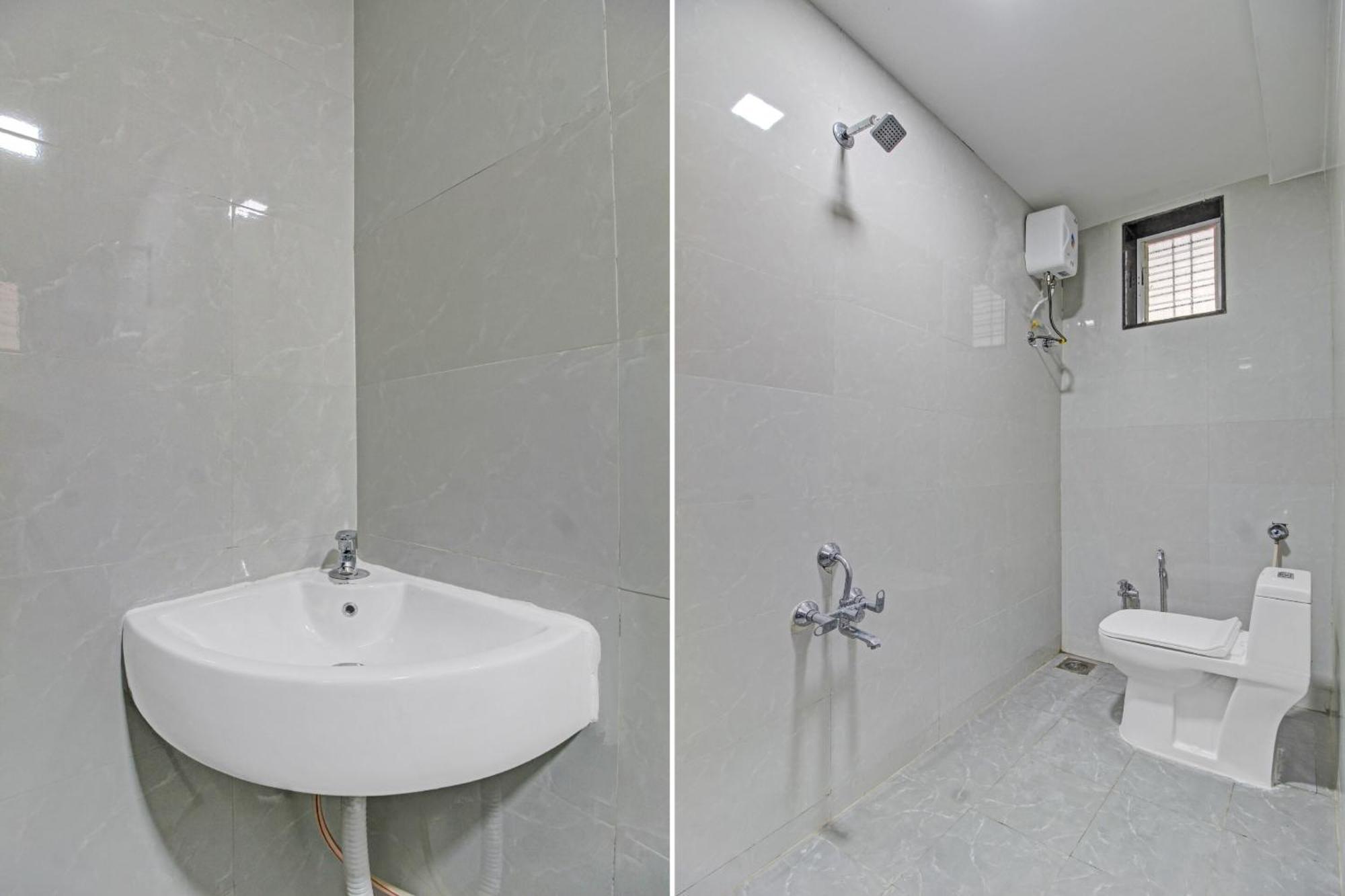 Collection O Sairaj Lodging & Boarding Hotel Shikrapur Luaran gambar
